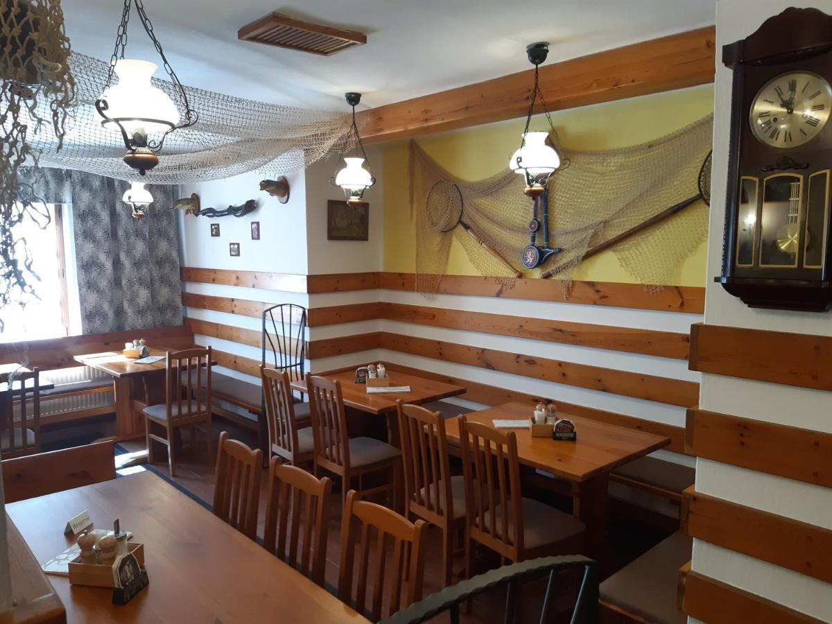 Hotel Rozmberska Basta Trzeboń Zewnętrze zdjęcie
