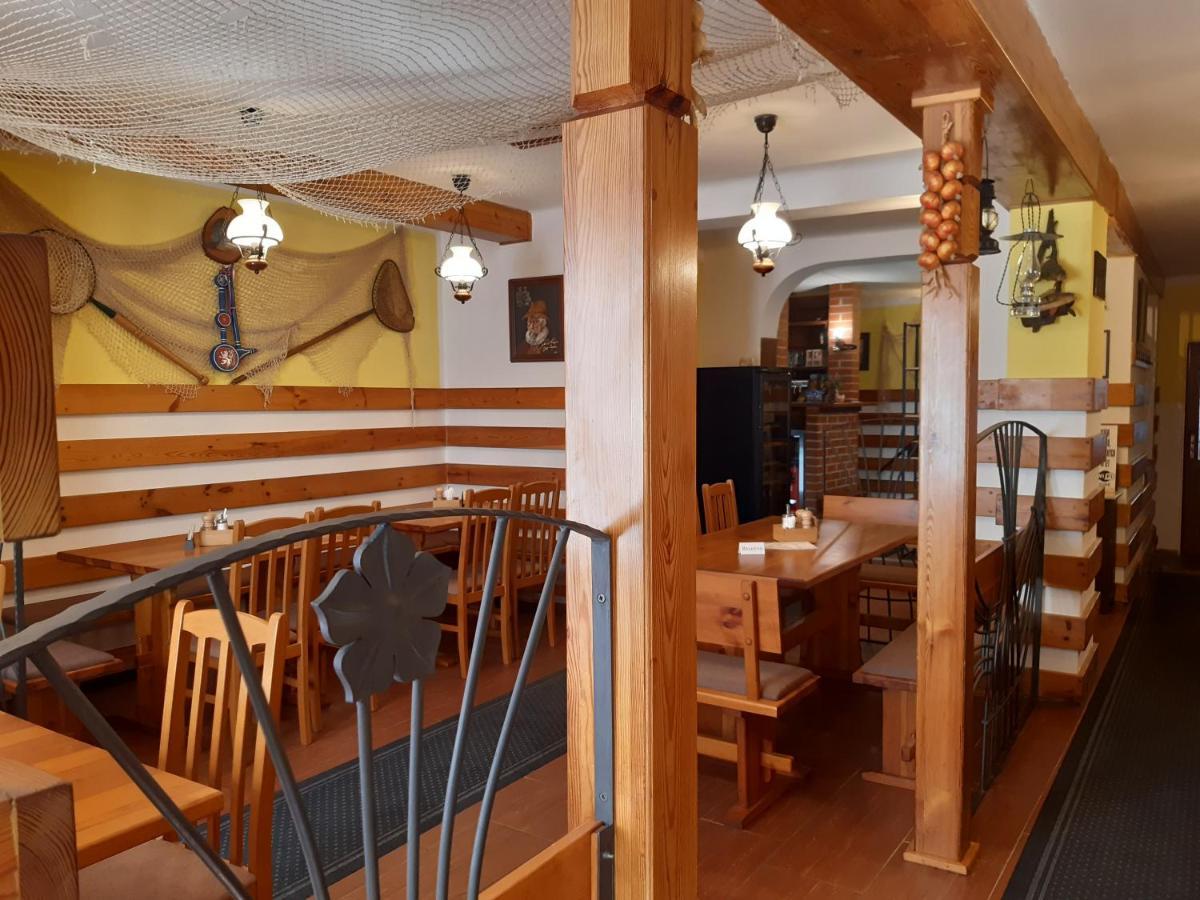 Hotel Rozmberska Basta Trzeboń Zewnętrze zdjęcie